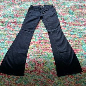 Gorgeous vintage Loft FLARE JEANS!